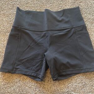 Athleta 5” High-Waisted Black Shorts